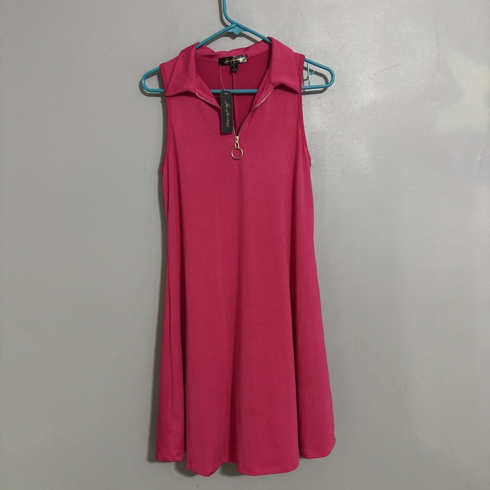Lexington Avenue NYC Pink Sleeveless Gold O-Ring Zip Sassy Collard